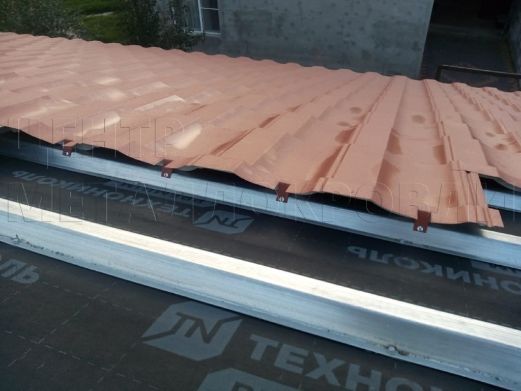 Металлочерепица Геркулес 8004 терракотовый Стальной Бархат от Центра Металлокровли в Сочи