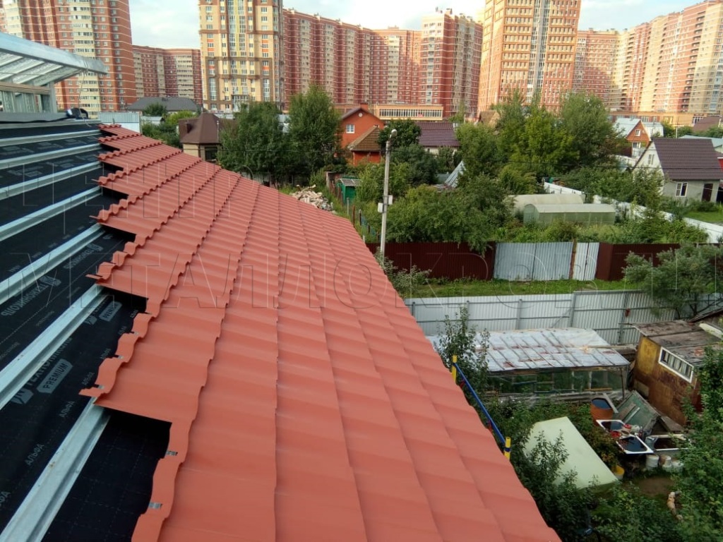 Металлочерепица Геркулес 8004 терракотовый Стальной Бархат от Центра Металокровли в Сочи