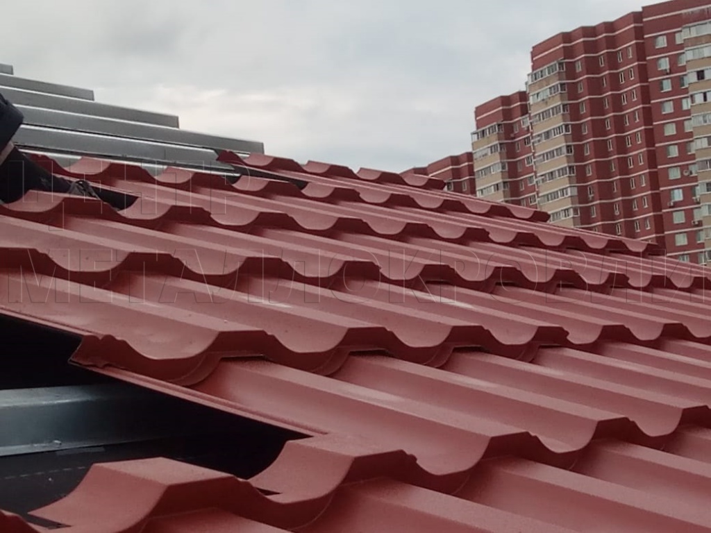 Металлочерепица Геркулес 8004 терракотовый Стальной Бархат от Центра Металлокровли в Сочи